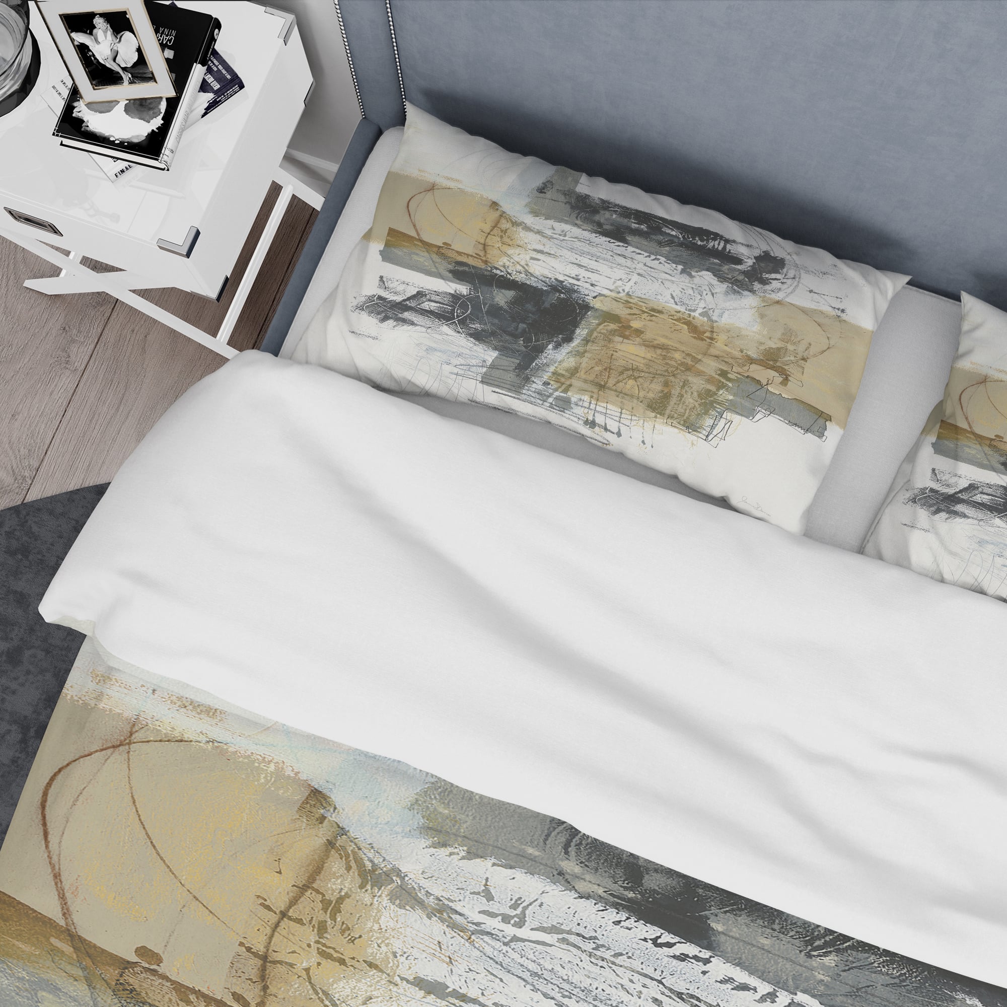 Designart 'Glam Cream Dream II' Glam Bedding Set - Duvet Cover & Shams